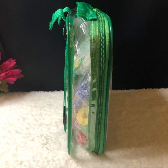 New Kids Korner Lacing & Pegboard Learning Kit With Backpack - Picture 8 of 11